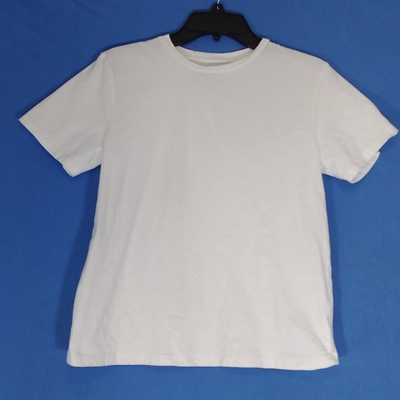 Chipotle Classic White 100% Cotton Short Sleeve Tee LIKE NEW Size L - Picture 1 of 4